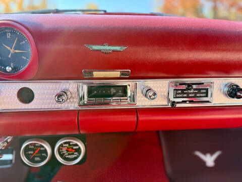 1955 Ford Thunderbird