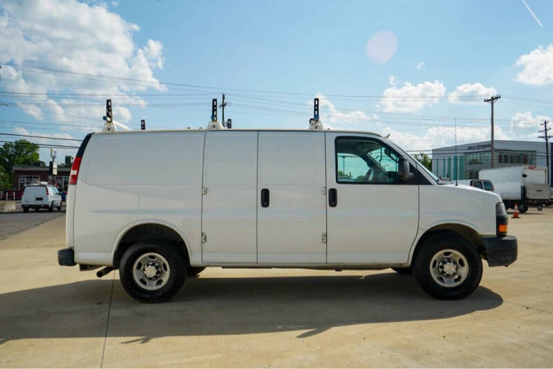 2019 Chevrolet Express 2500