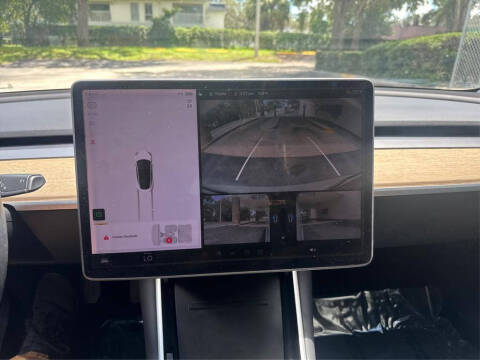 2020 Tesla Model 3 Standard Range