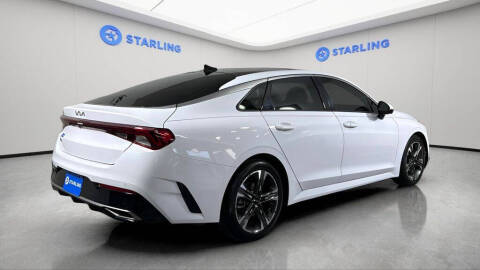 2022 Kia K5 EX