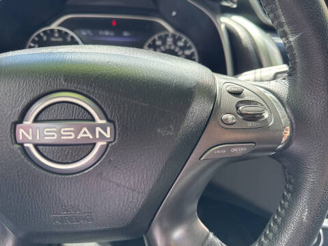 2023 Nissan Murano SV