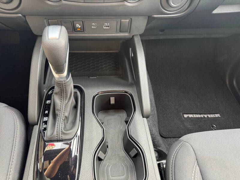 2023 Nissan Frontier S