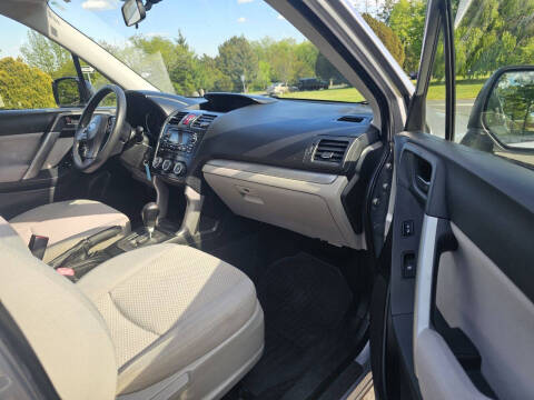 2014 Subaru Forester 2.5i
