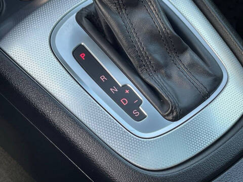 2015 Audi Q3 2.0T quattro Prestige