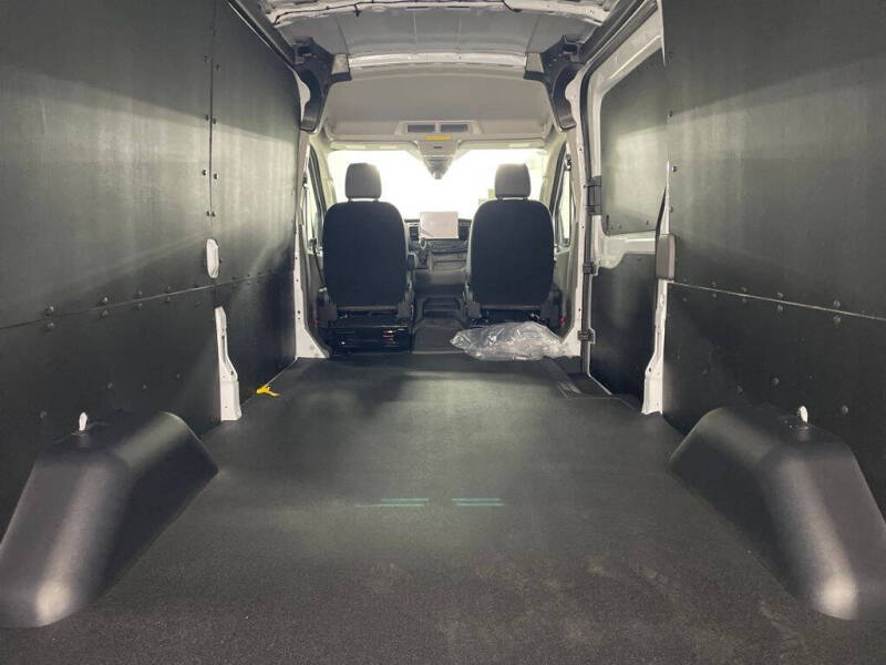 2026 Ford Transit 250