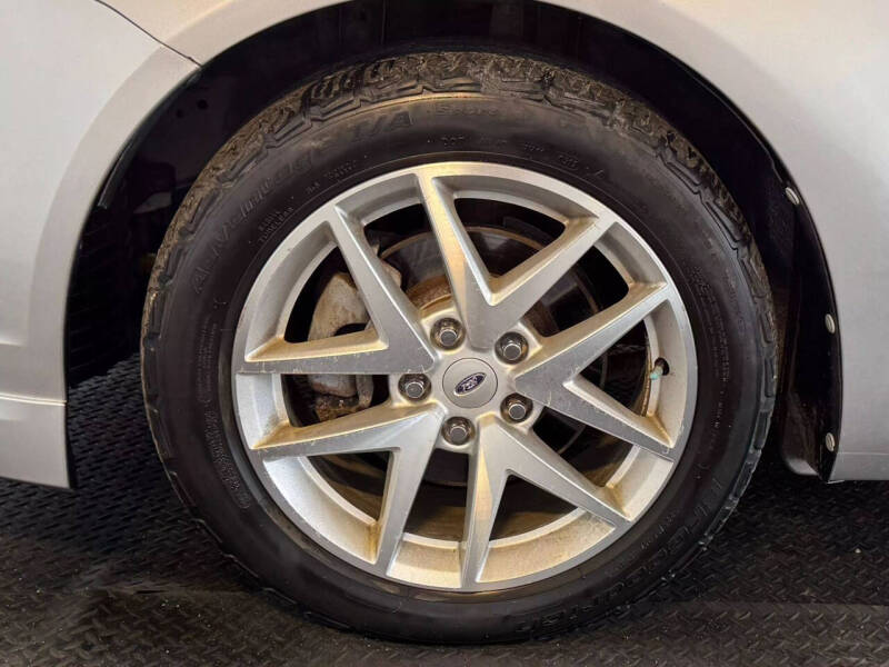 2011 Ford Fusion SEL