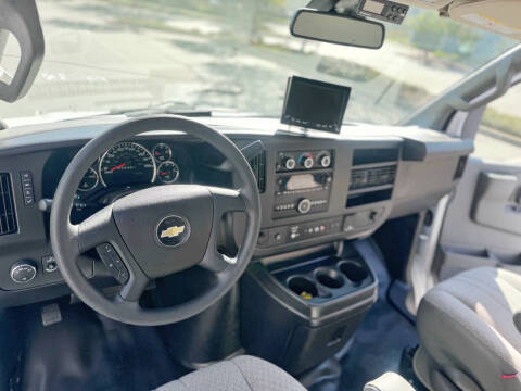 2019 Chevrolet Express 2500