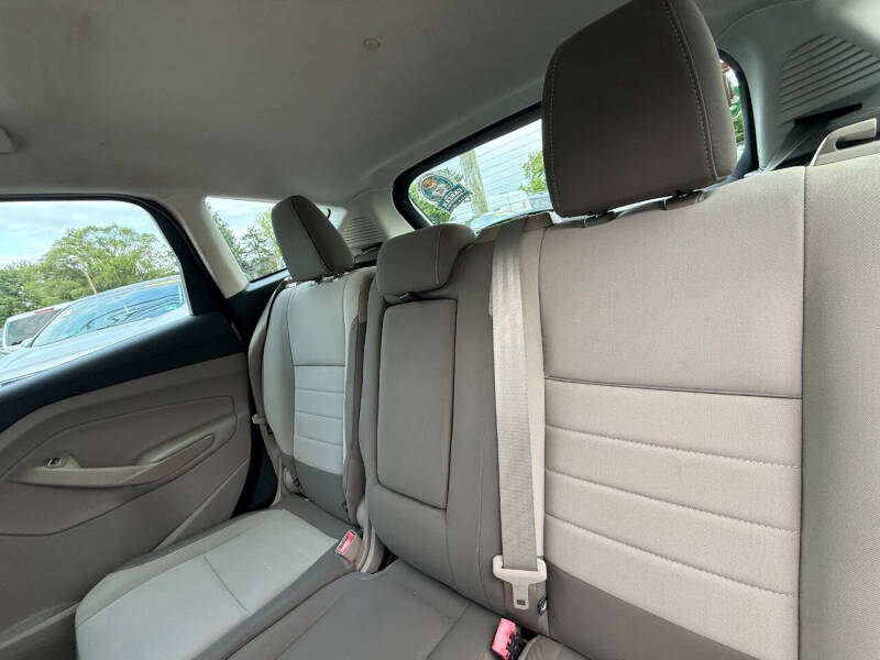2013 Ford C-MAX Hybrid SE
