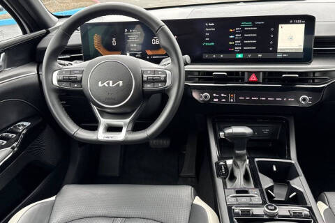 2025 Kia K5