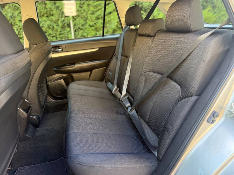 2012 Subaru Outback 2.5i