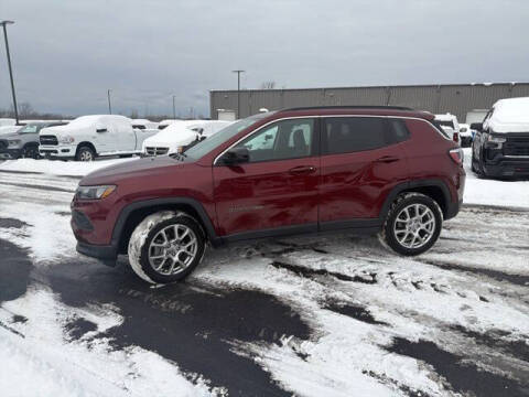 2022 Jeep Compass Latitude Lux