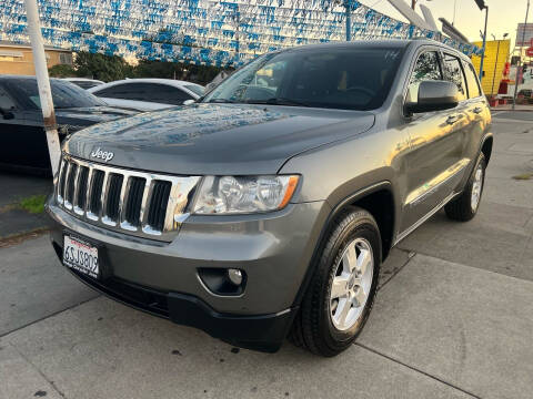 2011 Jeep Grand Cherokee for sale at Plaza Auto Sales in Los Angeles CA