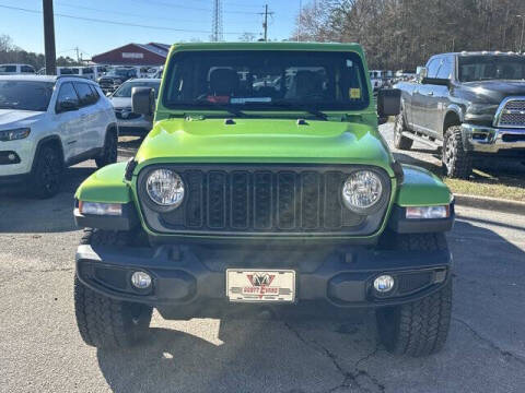 2025 Jeep Gladiator NightHawk