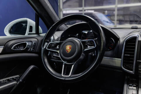 2015 Porsche Cayenne Turbo
