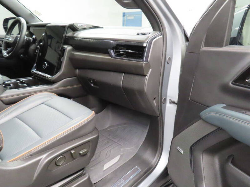 2025 GMC Yukon AT4