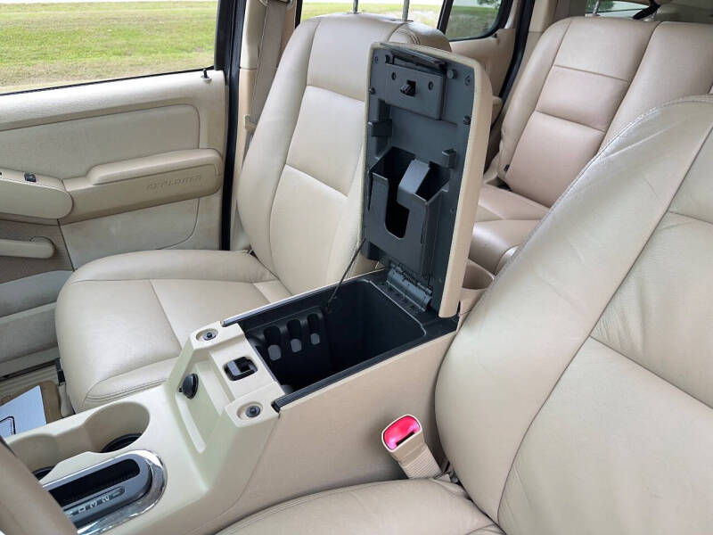 2006 Ford Explorer XLS