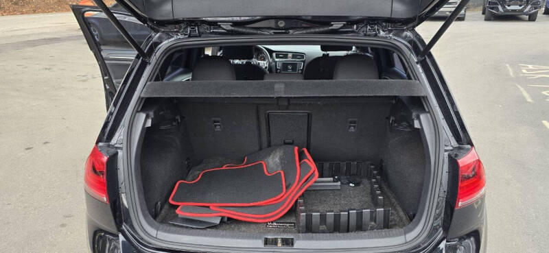 2016 Volkswagen Golf GTI SE