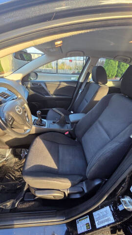 2010 Mazda MAZDA3 i Touring