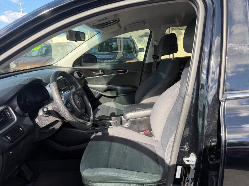 2017 Kia Sorento LX V6