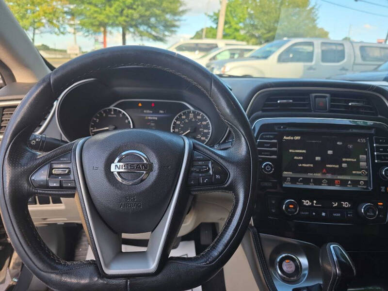 2017 Nissan Maxima