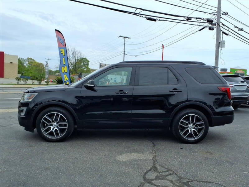 2017 Ford Explorer Sport