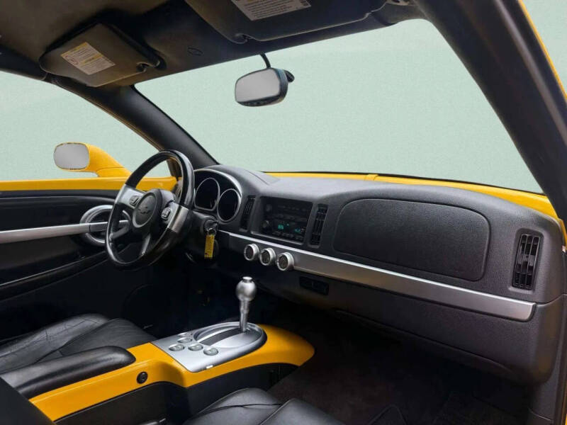 2004 Chevrolet SSR LS