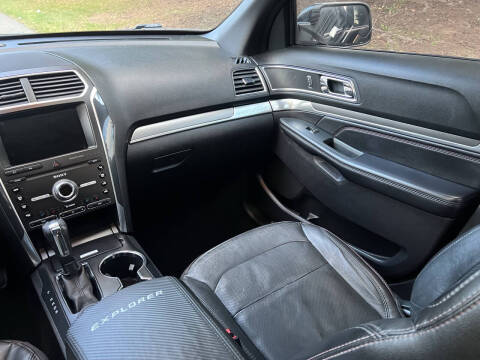 2019 Ford Explorer Sport