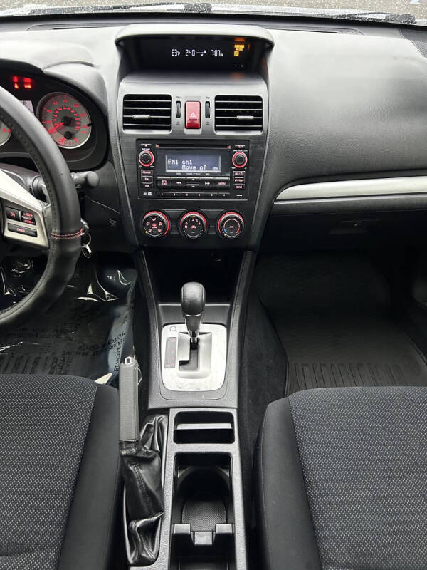 2014 Subaru Impreza 2.0i Premium