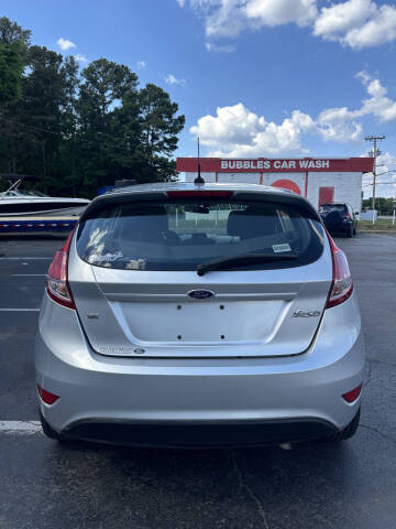 2016 Ford Fiesta SE