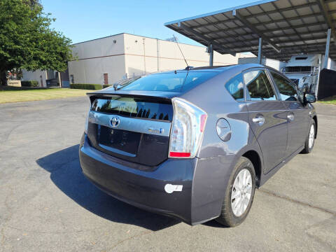 2014 Toyota Prius Plug-in Hybrid