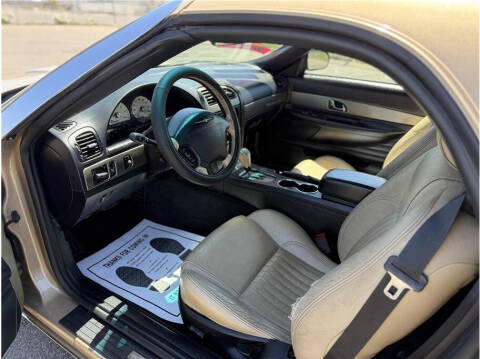 2005 Ford Thunderbird Deluxe