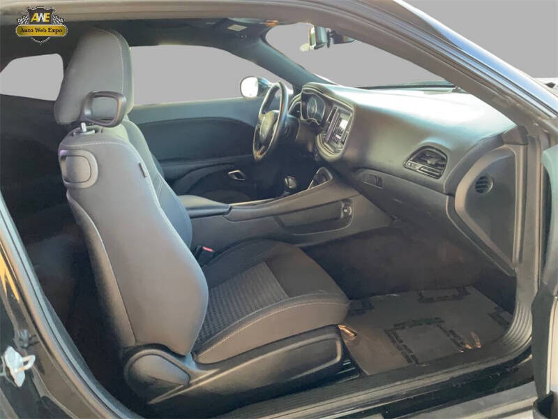 2018 Dodge Challenger SXT