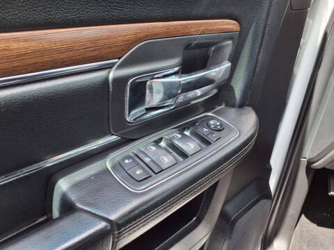 2015 RAM 1500 Laramie