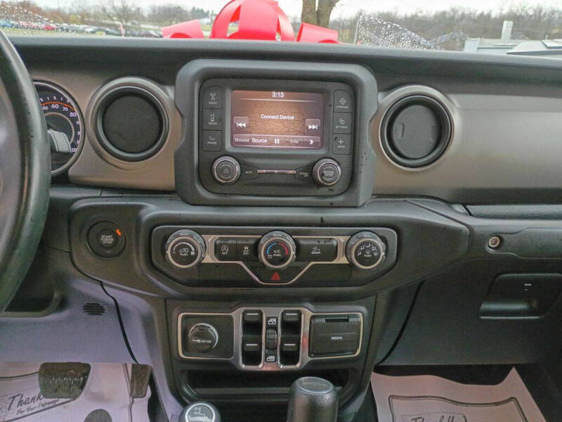 2020 Jeep Gladiator Sport