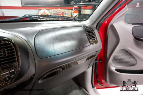 2002 Ford F-150 SVT Lightning