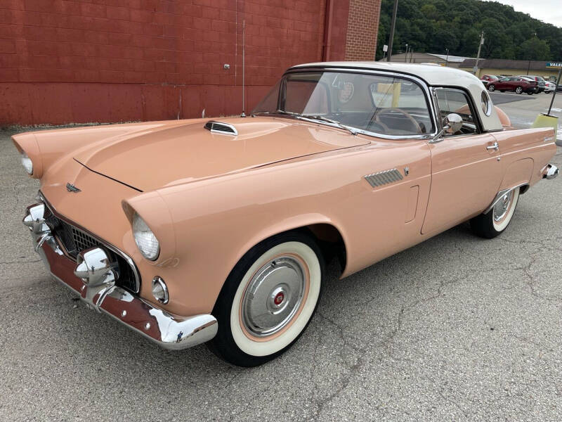 1956 Ford Thunderbird