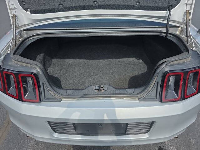 2014 Ford Mustang V6