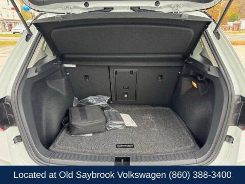 2023 Volkswagen Taos SE 4Motion