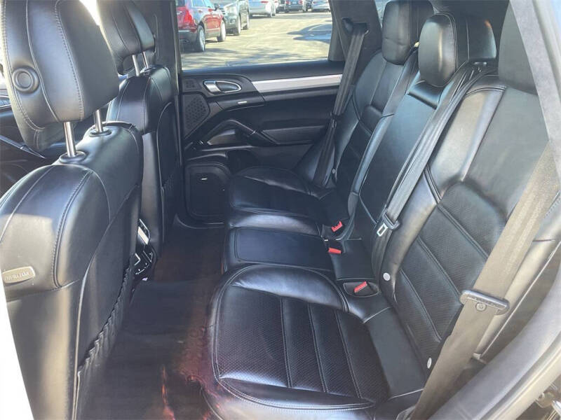 2018 Porsche Cayenne Turbo