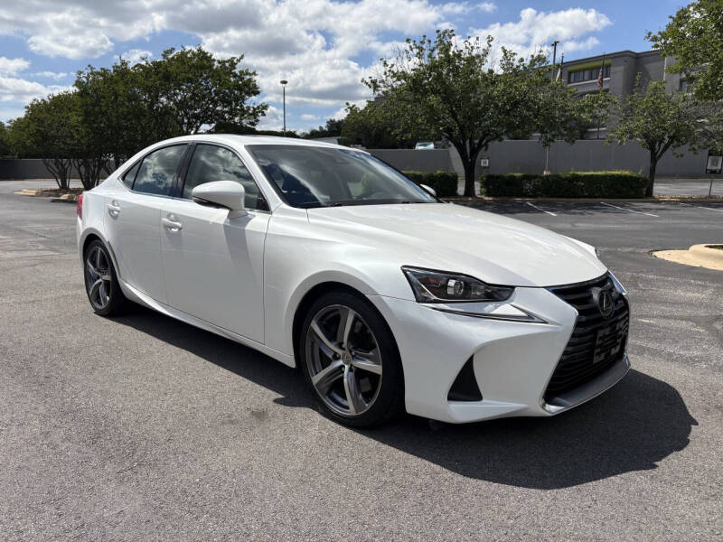 2017 Lexus IS 200t