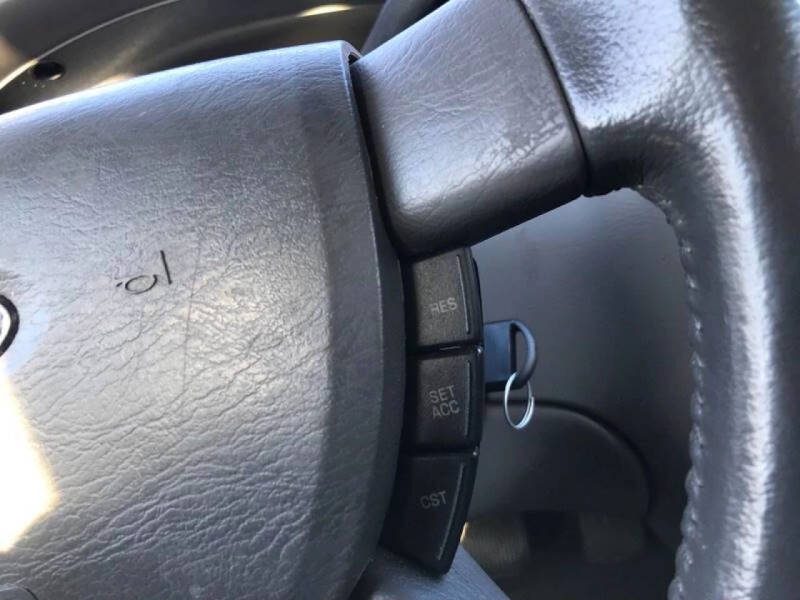 2005 Ford Taurus SEL