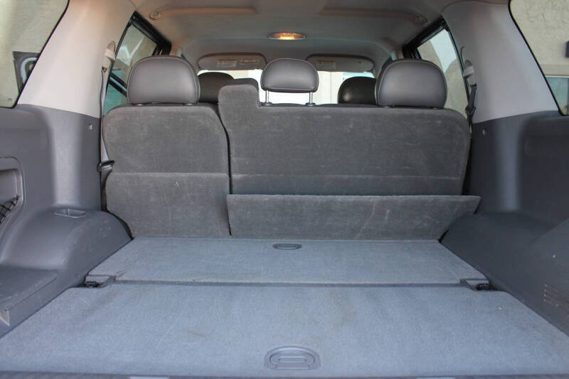 2003 Ford Explorer XLS