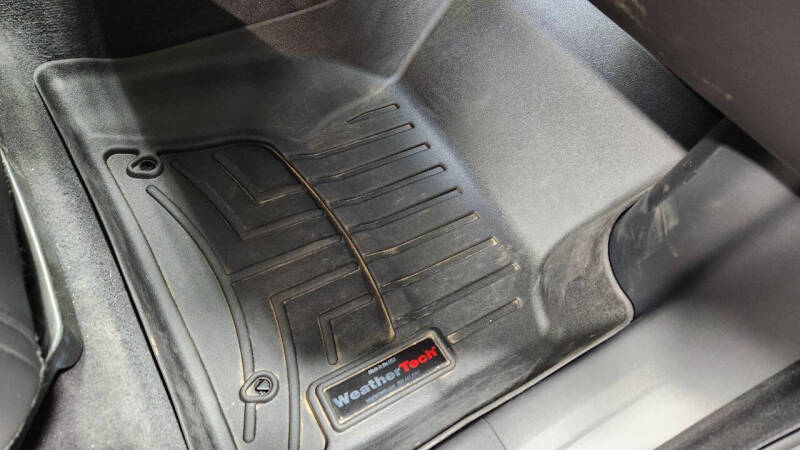 2025 Jaguar F-PACE P400 R-Dynamic S