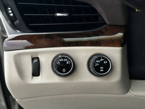2015 Cadillac Escalade Luxury