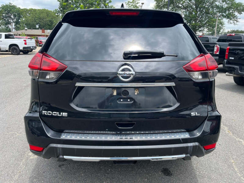 2018 Nissan Rogue SL
