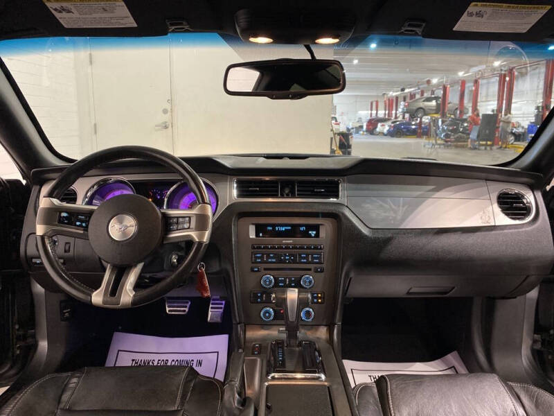 2010 Ford Mustang V6 Premium