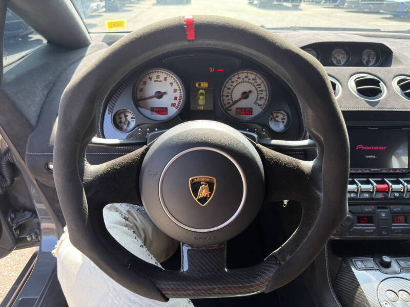 2011 Lamborghini Gallardo LP 570-4 Spyder Performante