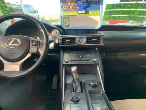 2019 Lexus IS 300