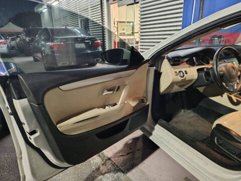 2011 Volkswagen CC R-Line PZEV