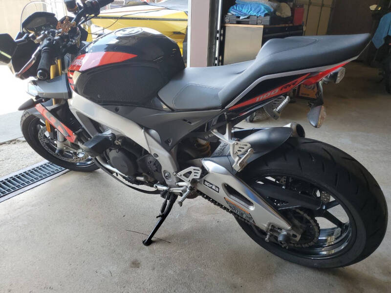2018 Aprilia Tuono